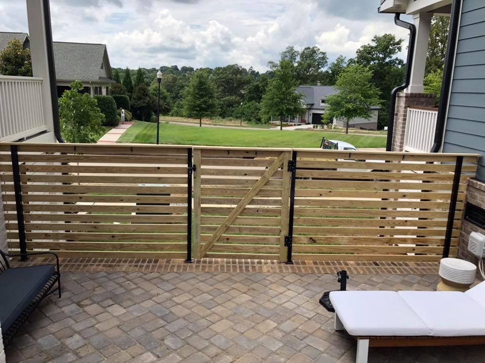 wood fencing knoxville